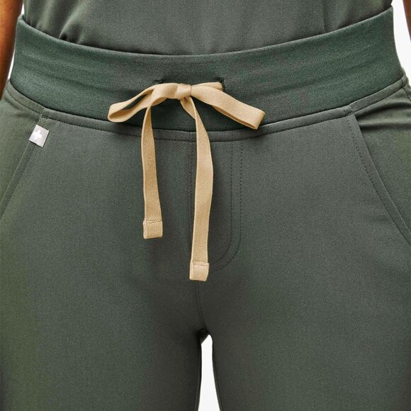 NWT FIGS "Casma" Three-Pocket Scrub Top & "Zamora" Joggers Scrub Pants-Sz:2 XLrg - Picture 8 of 17